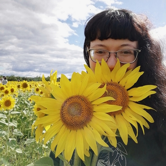 Meet your Posher, Catherine - Picture 1 of 1